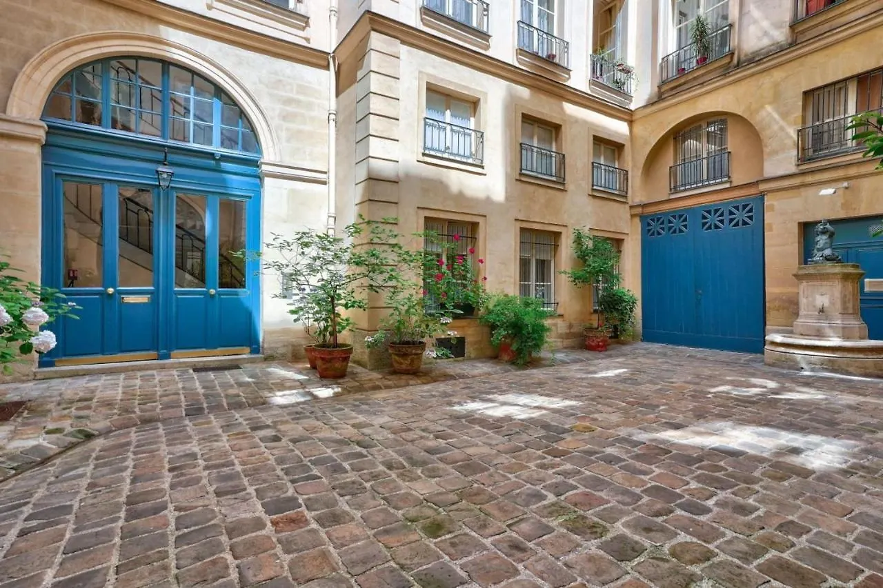 Pleasant Apartment In The Heart Of פריז 0*,  צרפת